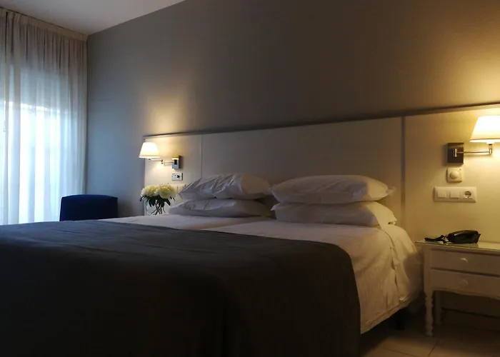 Ancora Sanxenxo מלון 3*